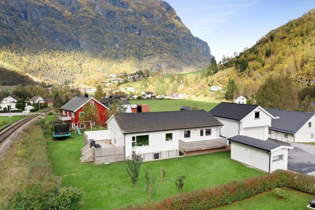 Fint Hus I Flam Villa Aurland Eksteriør bilde